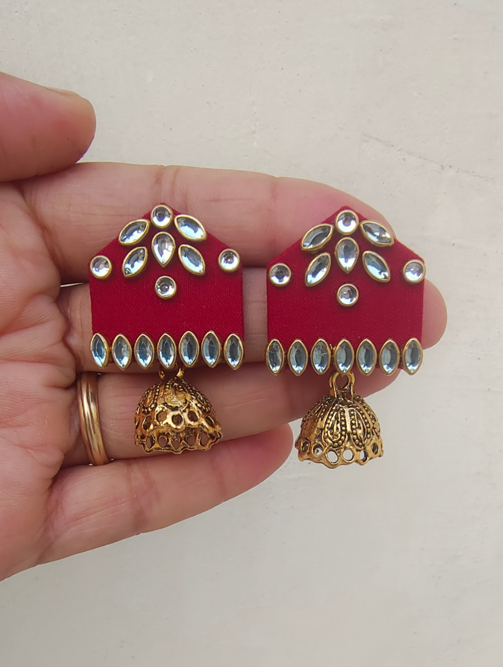 Hut Kundan Jhumka Earring