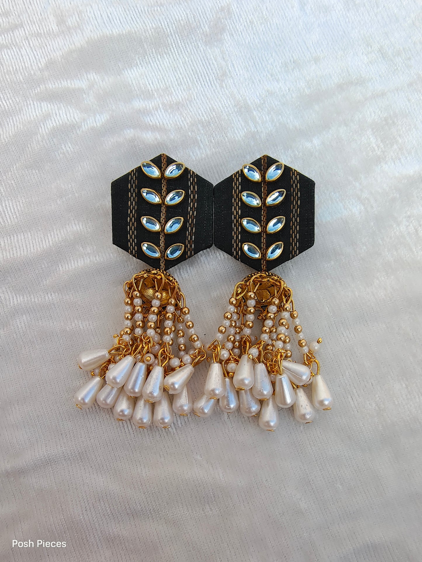 Hexagon Self Kundan Earring