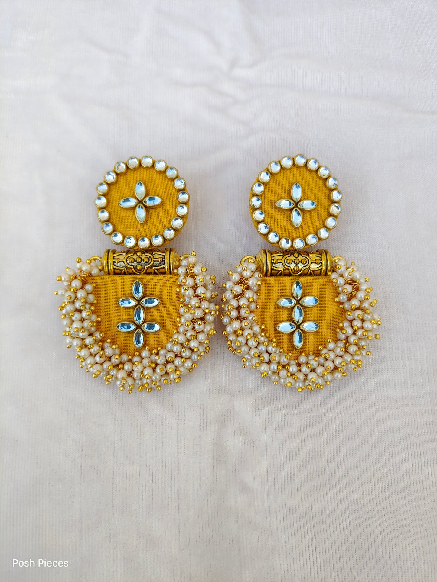 Round Connected Lorial Earring