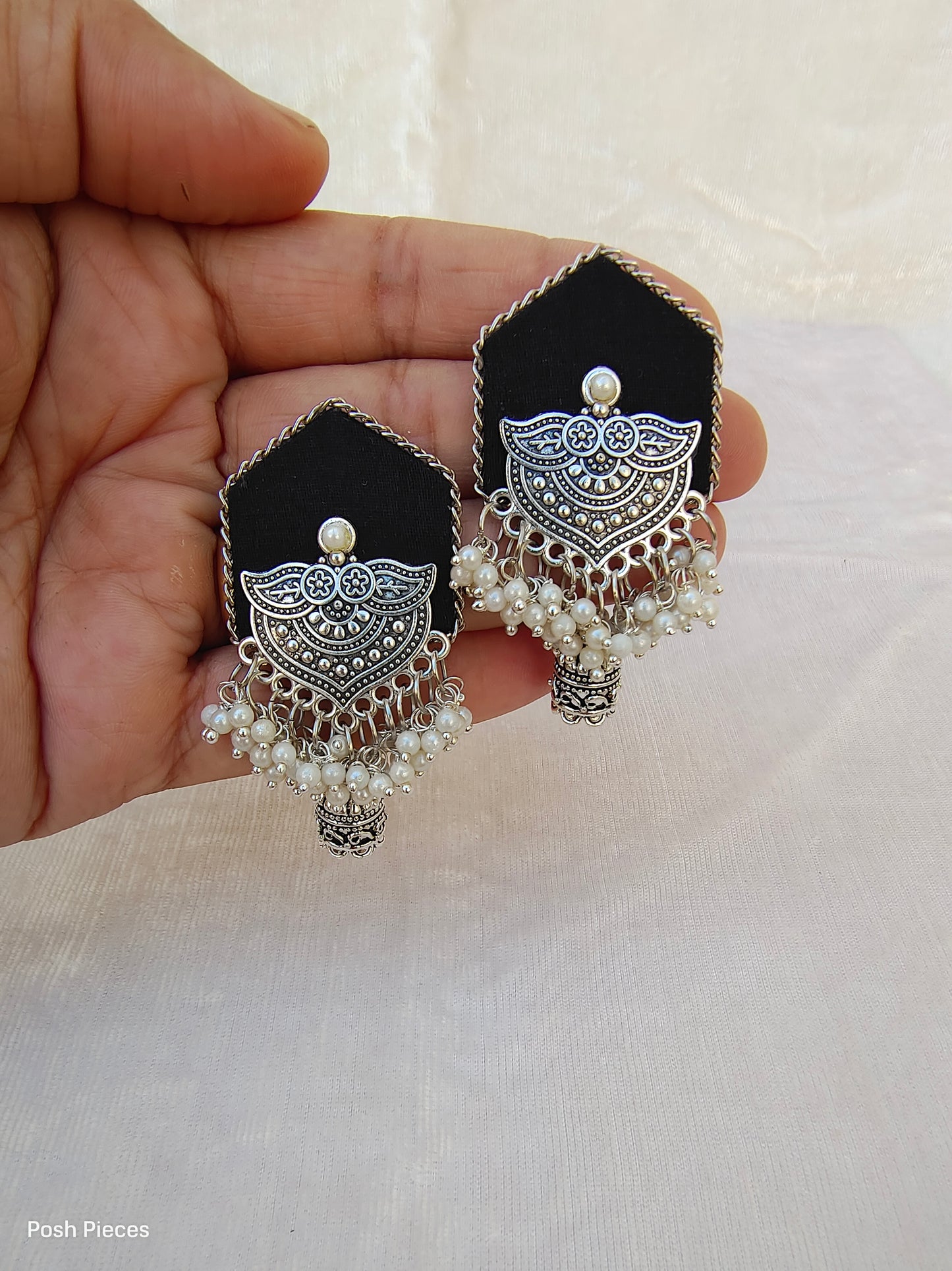 Metallic Hut Dangle Earring