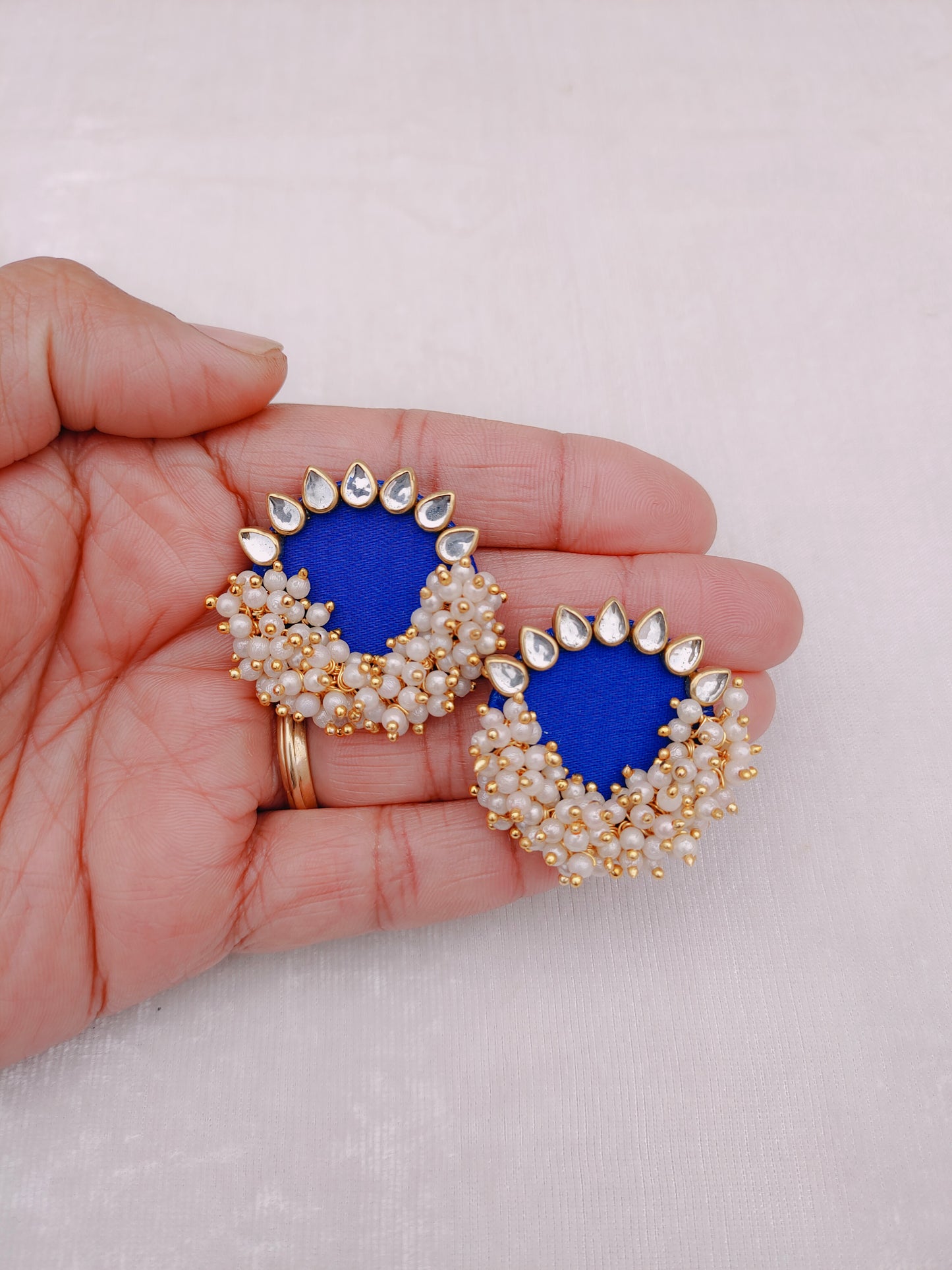 Round Plain Stud Earring