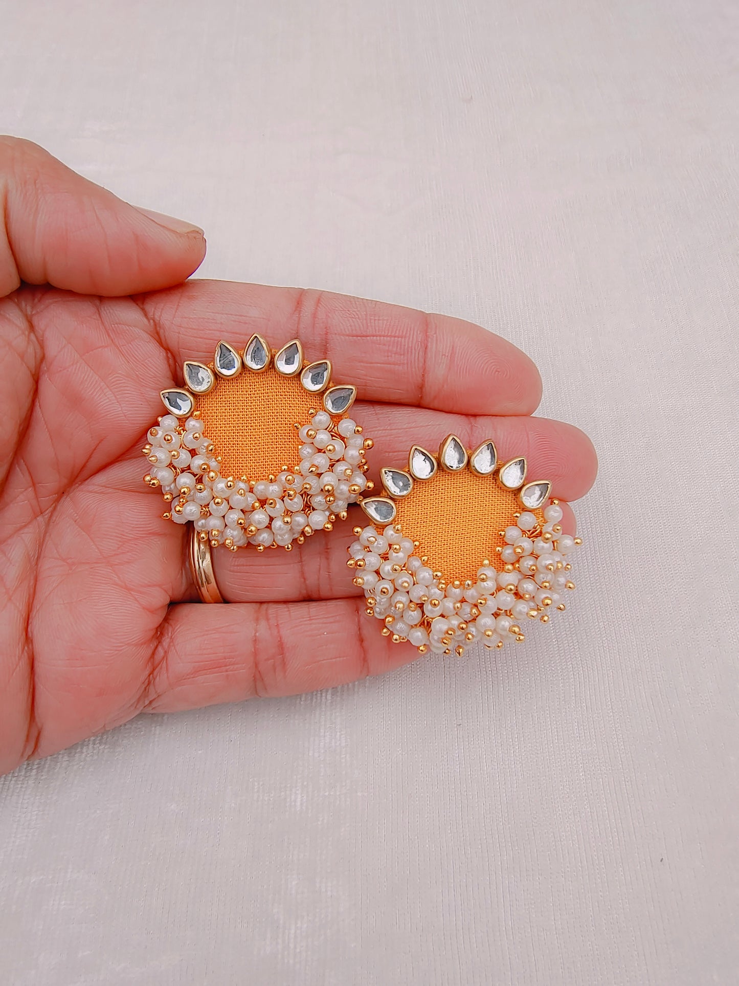 Round Plain Stud Earring