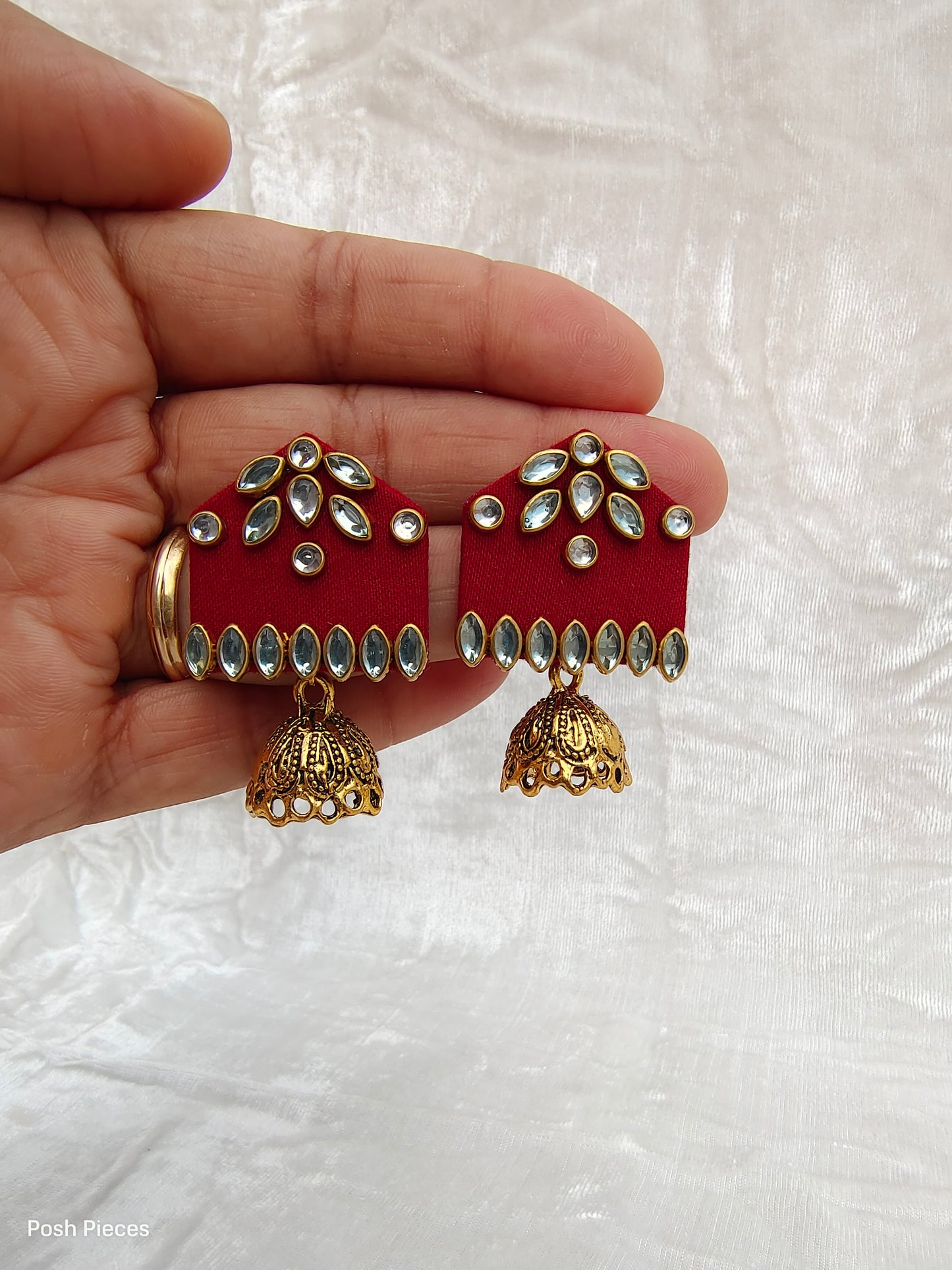 Hut Kundan Jhumka Earring